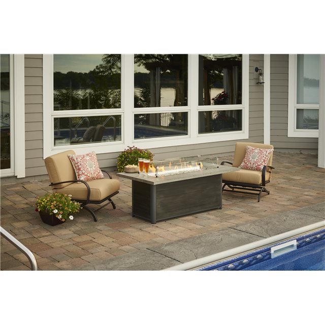 THE OUTDOOR GREATROOM CO. Cedar Ridge Linear Fire Table