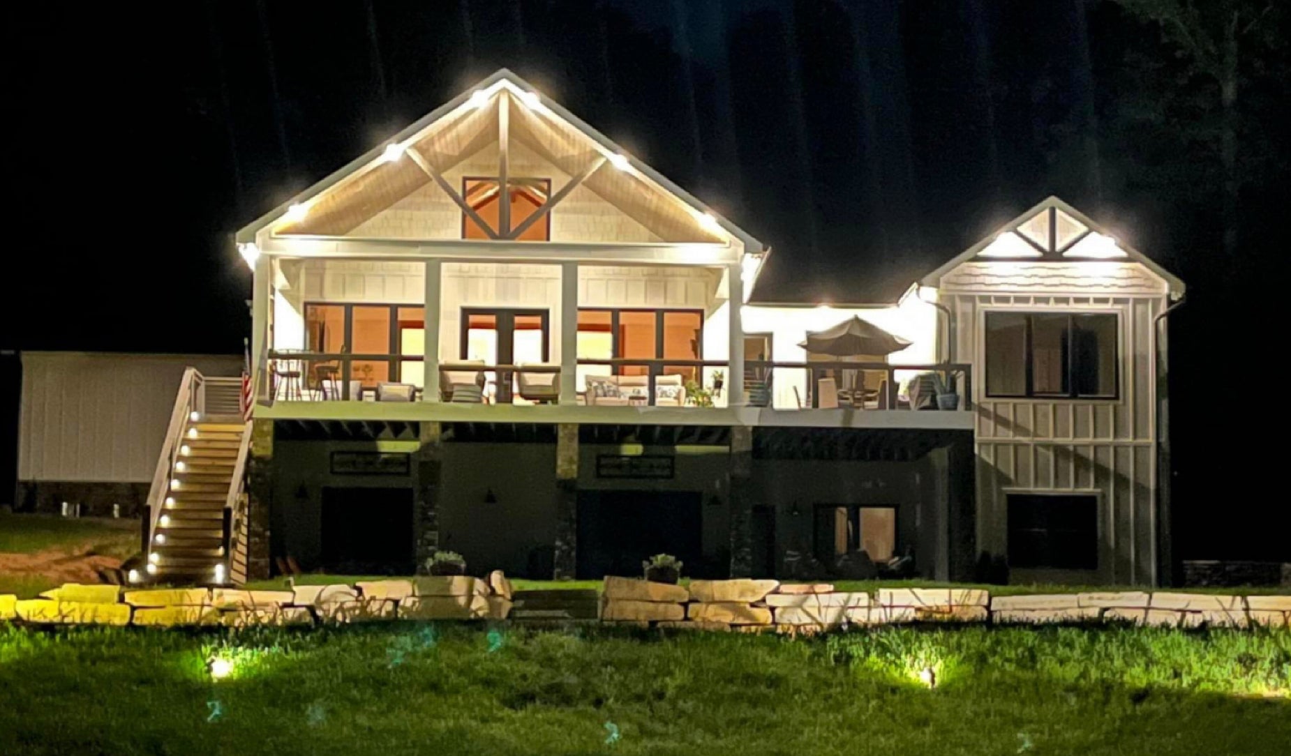 LEGACY LAKE HOMES    •FREE ESTIMATES- CONTACT US BELOW FOR YOUR FREE QUOTE•